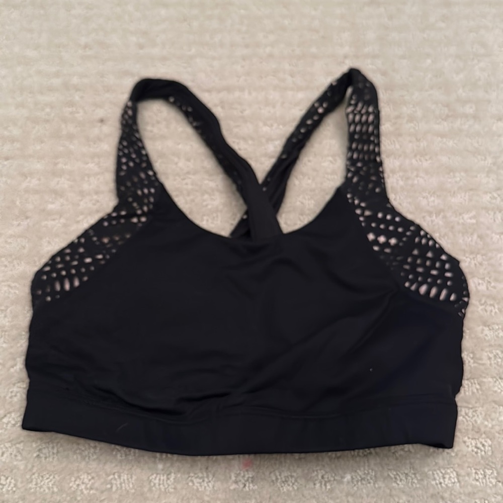 Alo Yoga Black Size XS Lasercut Sports Bra